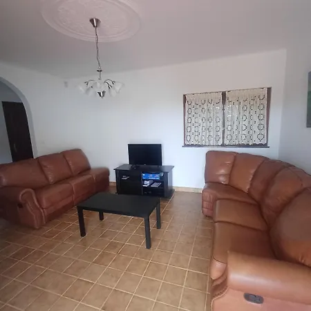 Casa Em Agroal Tomar E Fatima Freixianda