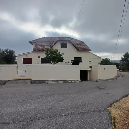 Nyaraló Casa Em Agroal Tomar E Fatima